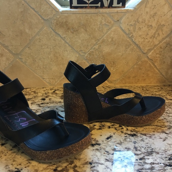 Blowfish Shoes - Blowfish Balla Wedge Sandal- Size 10